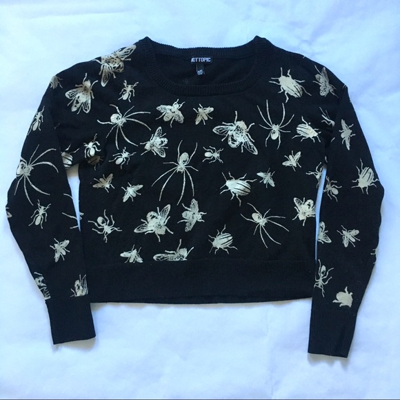 Hot Topic Crop Sweater With Bugs Medium 
